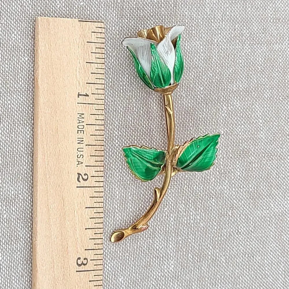 Signed Giovanni Enameled White Rose Bud Long Stem Brooch Pin Gold Tone VTG